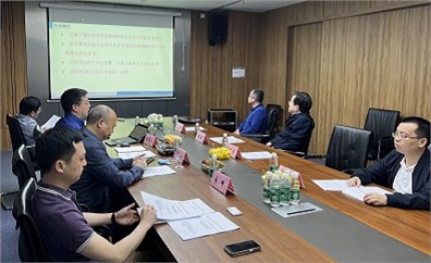 湖南省政協(xié)副主席、工商聯(lián)主席張健一行蒞臨進芯電子指導工作